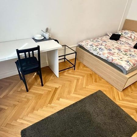 Fantastic Waw - Kp69 Room D 바르샤바 외부 사진